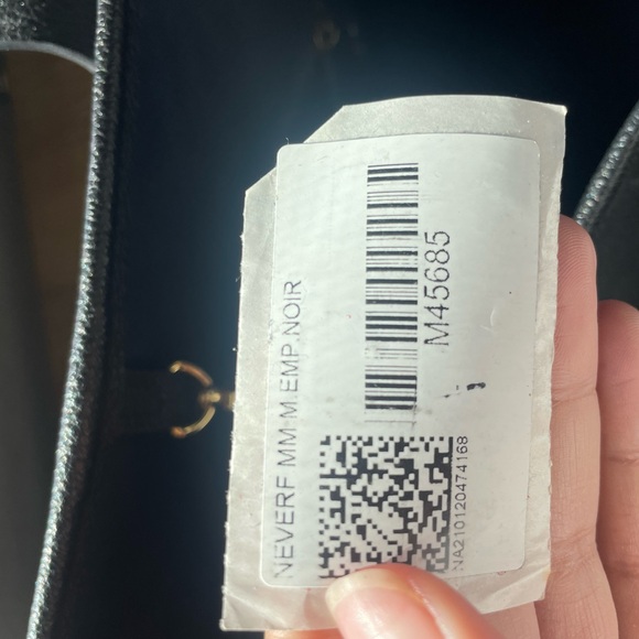 Louis Vuitton Black neverfull tote - Picture 8 of 8